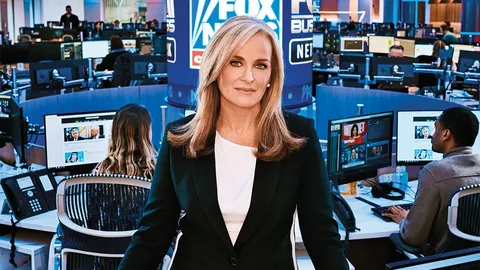 Fox News in the Digital Age